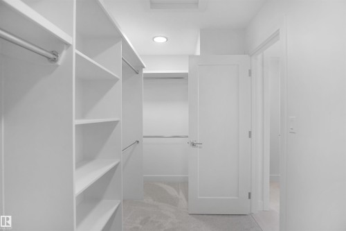 3050 Dixon Landing Landing, Edmonton, AB - Indoor With Storage