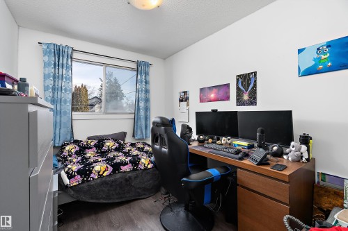 9326 80 Avenue, Edmonton, AB - Indoor Photo Showing Office