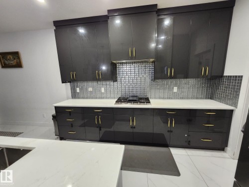 5306 Rue Eaglemont, Beaumont, AB - Indoor Photo Showing Kitchen With Upgraded Kitchen