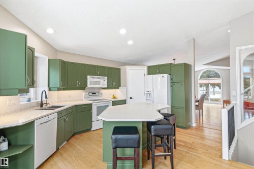 10 Harmony Place, St. Albert, AB - Indoor Photo Showing Kitchen With Double Sink