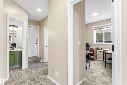 10 Harmony Place, St. Albert, AB - Indoor Photo Showing Other Room