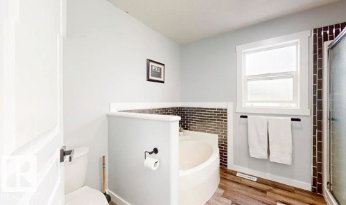1315 Westerra Drive, Stony Plain, AB - Indoor Photo Showing Bathroom