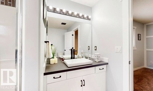 1315 Westerra Drive, Stony Plain, AB - Indoor Photo Showing Bathroom