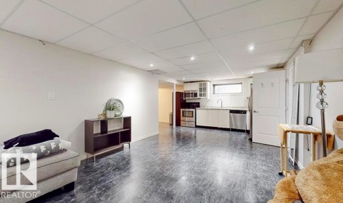 1315 Westerra Drive, Stony Plain, AB - Indoor