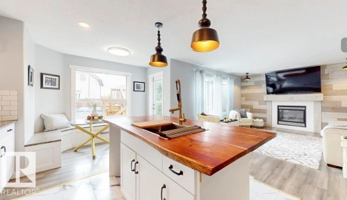 1315 Westerra Drive, Stony Plain, AB - Indoor With Fireplace