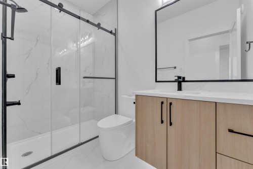 176 Caledon Crescent, Spruce Grove, AB - Indoor Photo Showing Bathroom