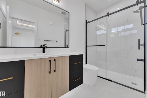 176 Caledon Crescent, Spruce Grove, AB - Indoor