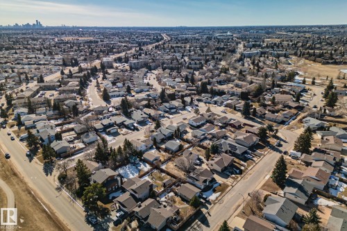 Aerial view showcasing the residential neighbourhood with a variety of detached properties - 2016 138 Avenue, Edmonton, AB - Outdoor With View