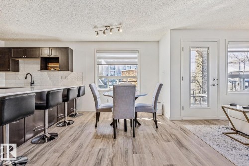 147 1520 Hammond Gate Gate, Edmonton, AB - Indoor