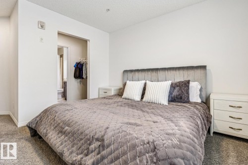 147 1520 Hammond Gate Gate, Edmonton, AB - Indoor Photo Showing Bedroom