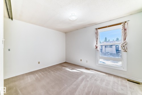 12054 25 Avenue, Edmonton, AB - Indoor Photo Showing Other Room