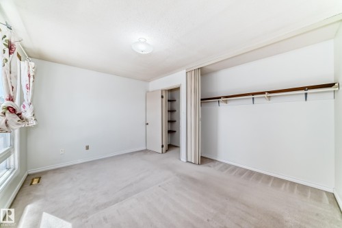 12054 25 Avenue, Edmonton, AB - Indoor Photo Showing Other Room