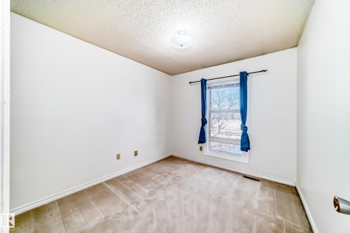 12054 25 Avenue, Edmonton, AB - Indoor Photo Showing Other Room