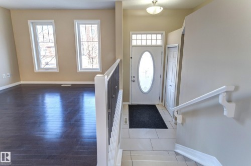 27 1623 Towne Centre Boulevard, Edmonton, AB - Indoor Photo Showing Other Room