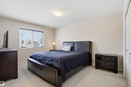1712 64 Street, Edmonton, AB - Indoor Photo Showing Bedroom
