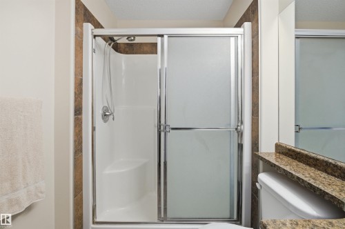 1712 64 Street, Edmonton, AB - Indoor Photo Showing Bathroom