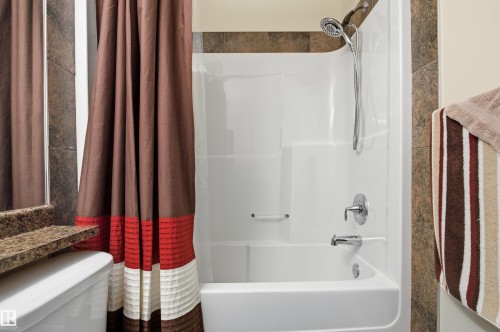 1712 64 Street, Edmonton, AB - Indoor Photo Showing Bathroom