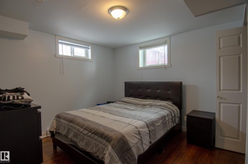 12904 90 Street, Edmonton, AB - Indoor Photo Showing Bedroom