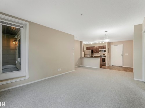 116 530 Watt Boulevard, Edmonton, AB - Indoor