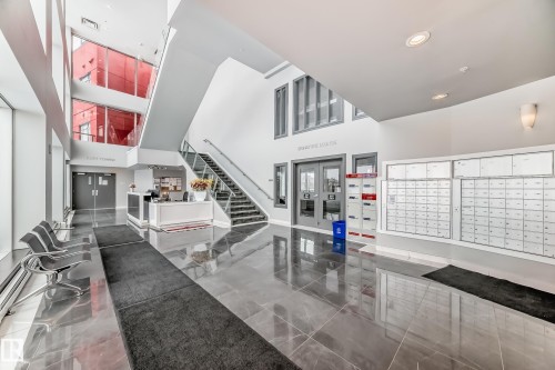 711 5151 Windermere Boulevard, Edmonton, AB - Indoor Photo Showing Other Room