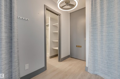 409 10883 Saskatchewan Drive, Edmonton, AB - Indoor Photo Showing Other Room