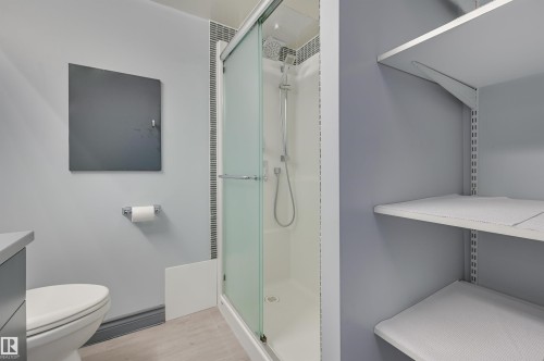 409 10883 Saskatchewan Drive, Edmonton, AB - Indoor Photo Showing Bathroom