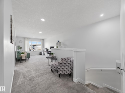 5546 Kootook Road, Edmonton, AB - Indoor Photo Showing Other Room