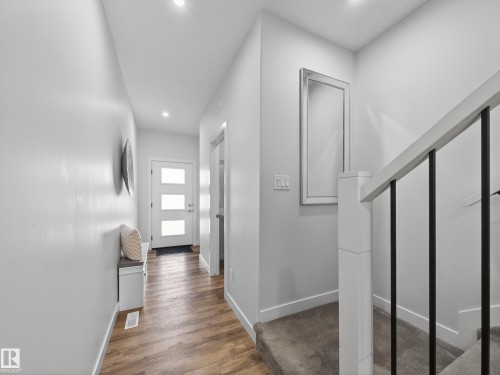 5546 Kootook Road, Edmonton, AB - Indoor Photo Showing Other Room