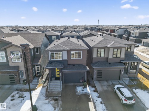 5546 Kootook Road, Edmonton, AB - Outdoor With Facade