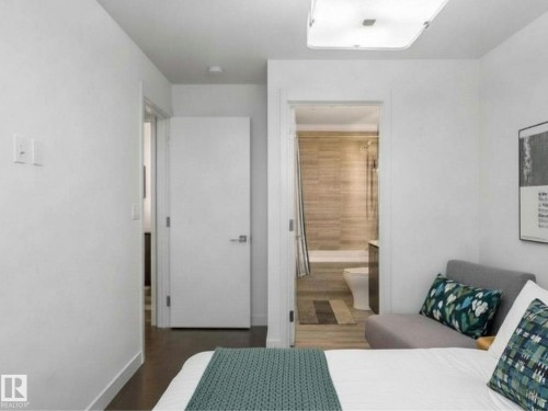 #3606 10360 102 St Nw, Edmonton, AB - Indoor