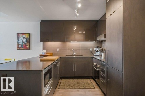 #3606 10360 102 St Nw, Edmonton, AB - Indoor Photo Showing Kitchen With Upgraded Kitchen