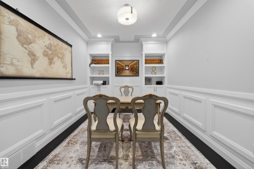 9037 24 Avenue, Edmonton, AB - Indoor Photo Showing Other Room