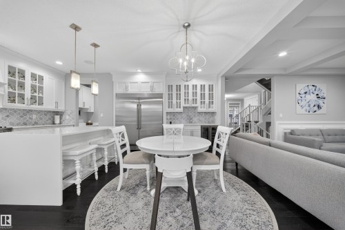 9037 24 Avenue, Edmonton, AB - Indoor Photo Showing Dining Room