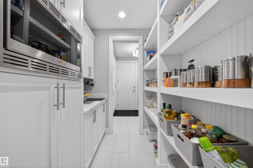 9037 24 Avenue, Edmonton, AB - Indoor