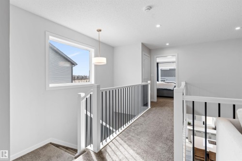 15 Gambel Loop, Spruce Grove, AB - Indoor