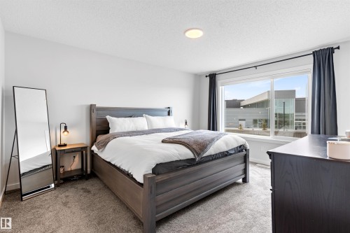 15 Gambel Loop, Spruce Grove, AB - Indoor Photo Showing Bedroom