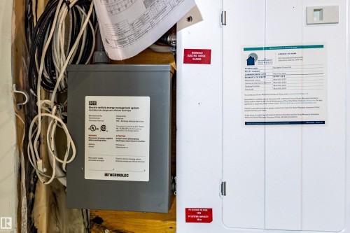 210 Desrochers Boulevard, Edmonton, AB - Indoor Photo Showing Basement