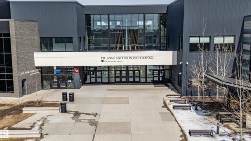 210 Desrochers Boulevard, Edmonton, AB - 