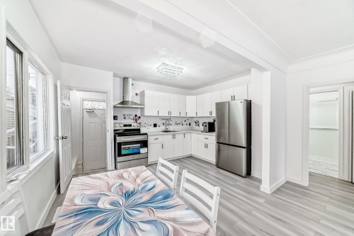 9221 110 Avenue, Edmonton, AB - Indoor Photo Showing Kitchen