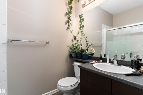 213 263 Macewan Road, Edmonton, AB - Indoor Photo Showing Bathroom