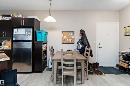 213 263 Macewan Road, Edmonton, AB - Indoor