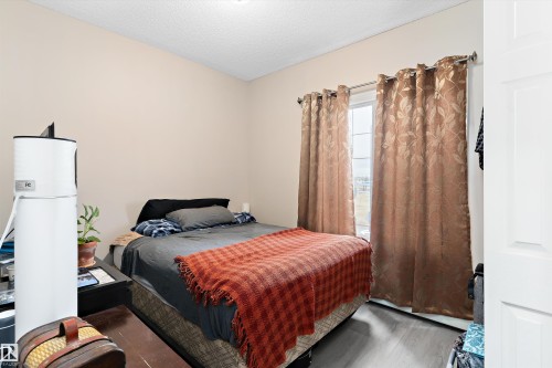 213 263 Macewan Road, Edmonton, AB - Indoor Photo Showing Bedroom