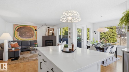11816 13 Avenue, Edmonton, AB - Indoor Photo Showing Dining Room With Fireplace