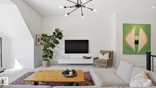 11816 13 Avenue, Edmonton, AB - Indoor Photo Showing Other Room