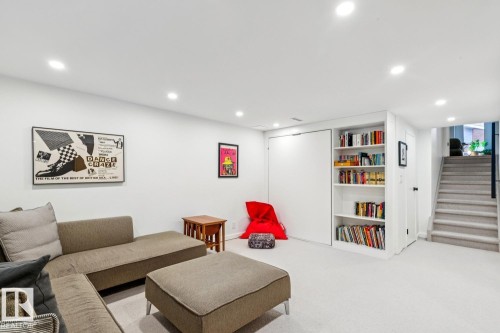 15608 75 Avenue, Edmonton, AB - Indoor