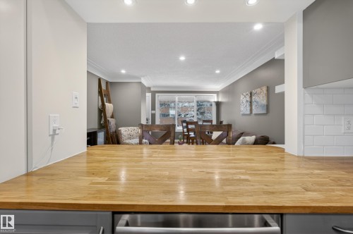 10328 76 Street, Edmonton, AB - Indoor Photo Showing Dining Room