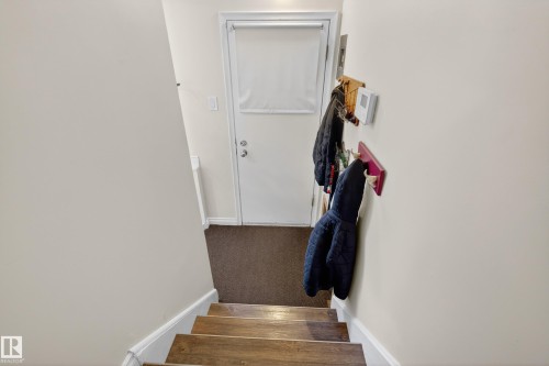 10328 76 Street, Edmonton, AB - Indoor Photo Showing Other Room