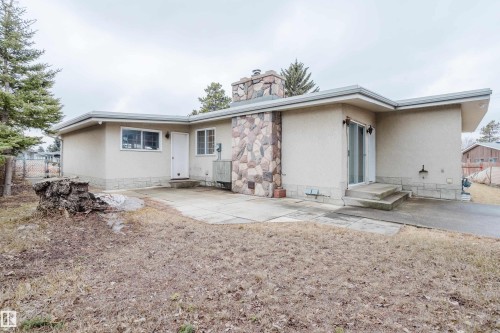 9536 151 Avenue, Edmonton, AB - Outdoor