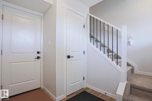 1274 Aster Boulevard, Edmonton, AB - Indoor Photo Showing Other Room