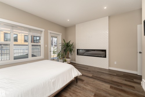 6193 Carr Road, Edmonton, AB - Indoor Photo Showing Bedroom